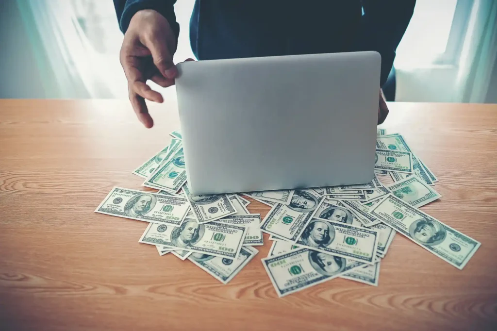 11 Content Creation Side Hustles That Don't Require Being on Camera