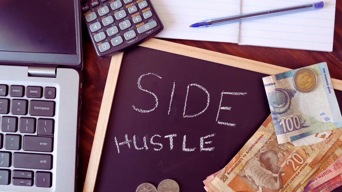 Build Multiple Income Streams Before Lifestyle Expansion