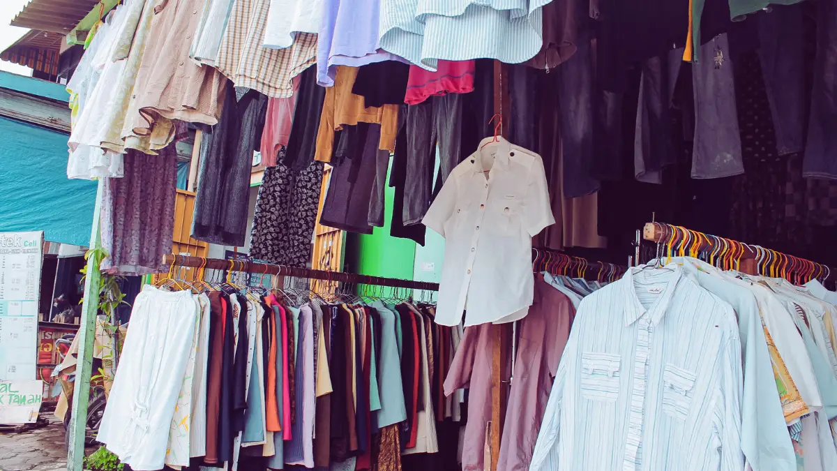 Buy Secondhand Kids' Clothes