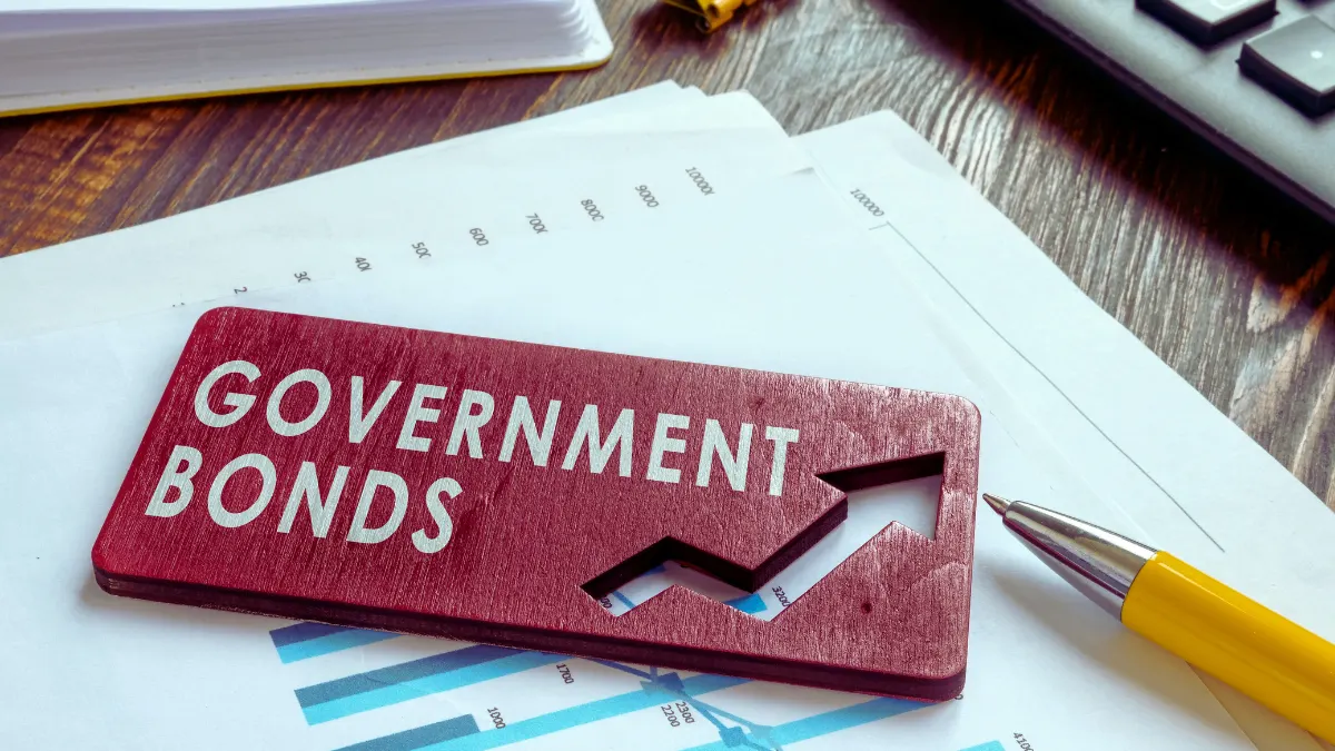 I Bonds: The Government's Gift to Regular Savers