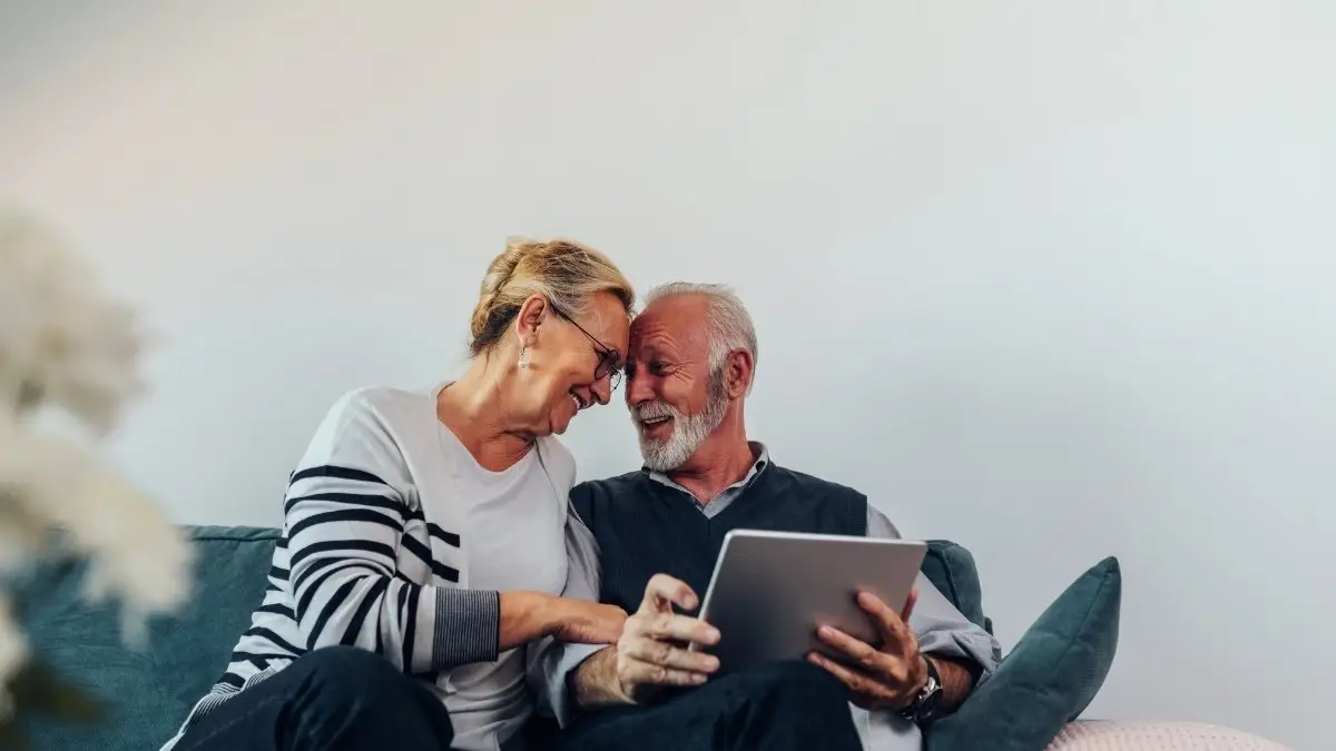 Modern Retirement Strategies That Bridge the $400,000 Gap