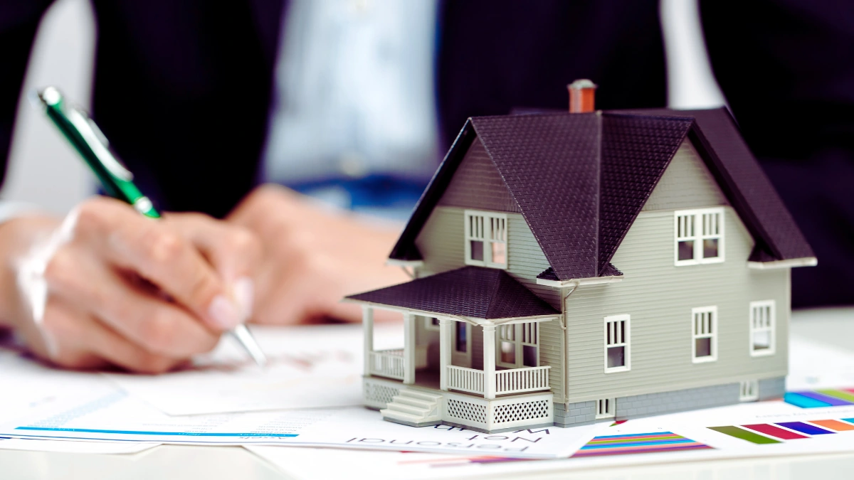 Real Estate Can Build Wealth, But Timing Is Everything