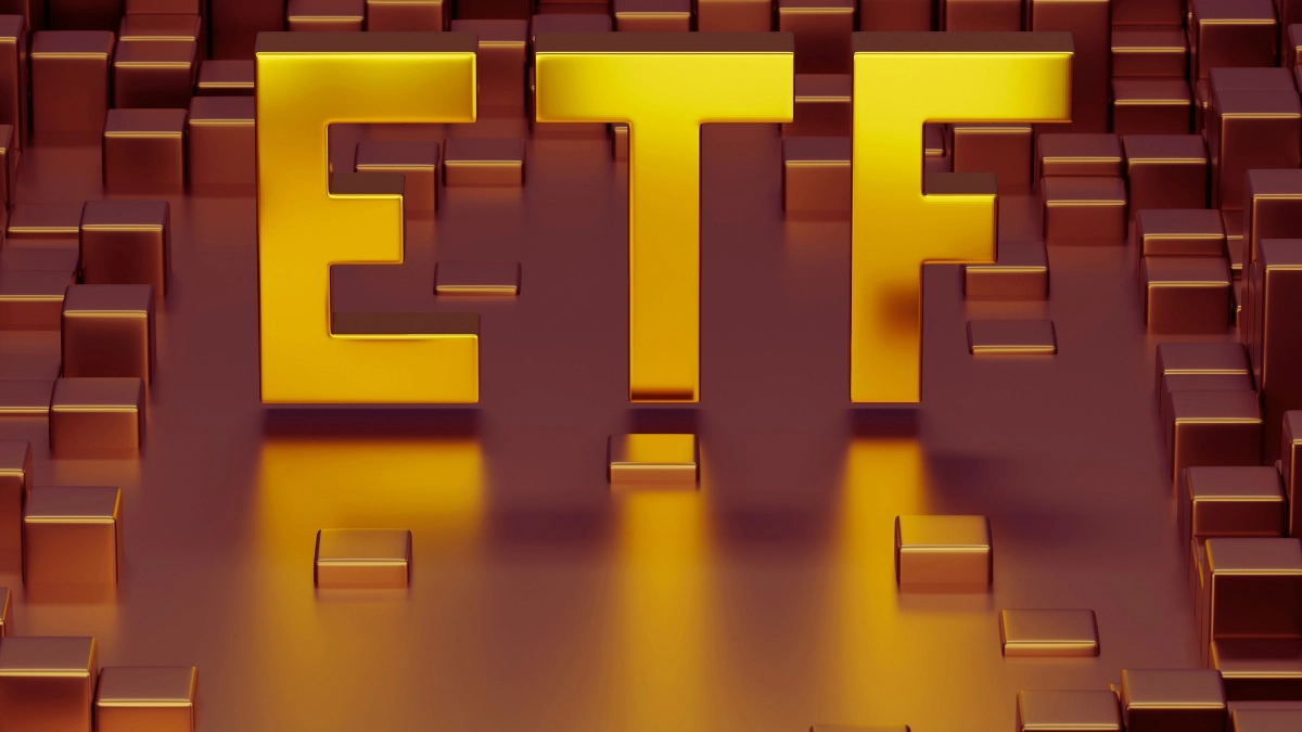 Should You Follow the Central Banks?