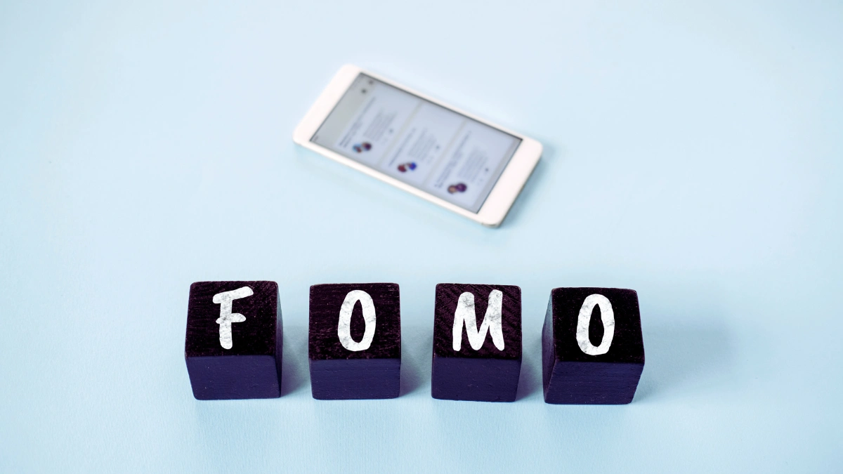 Silence the Hype: Tune Out Financial Noise & FOMO Triggers