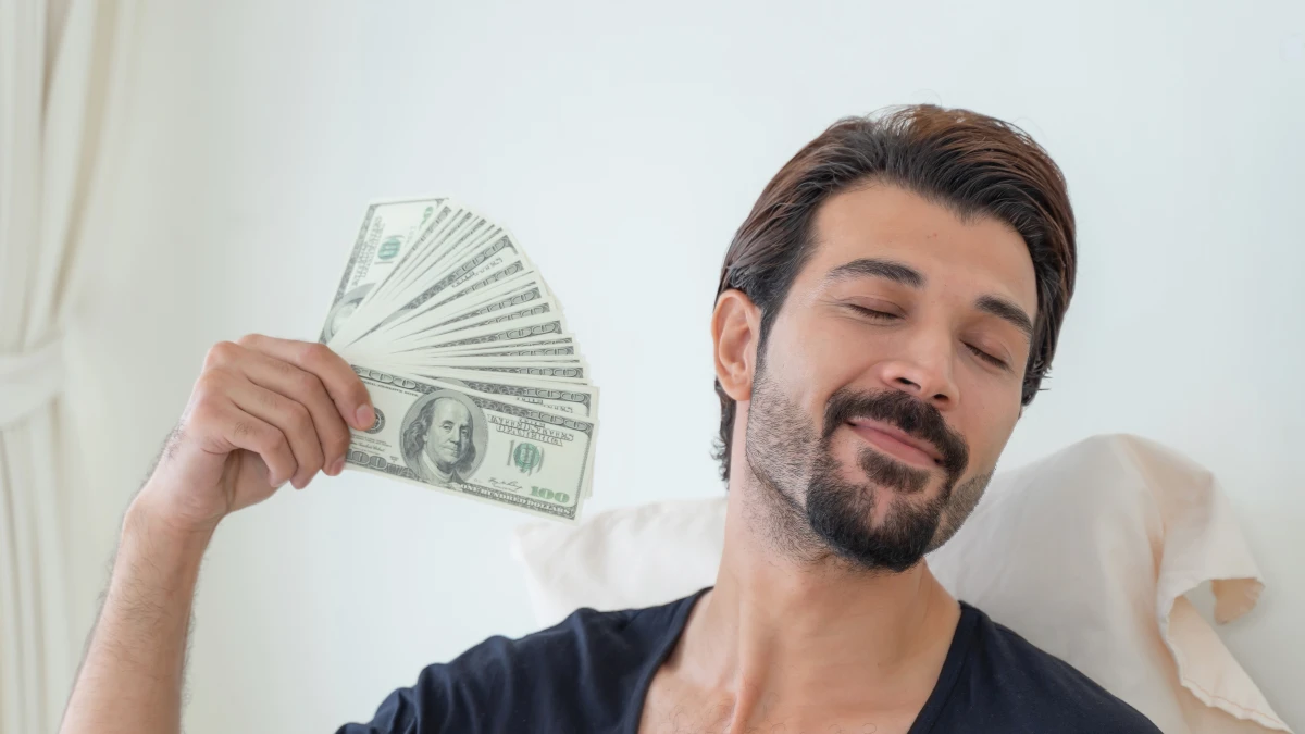 The 2025 "Soft Landing" is a Lie: Here's How I'm Protecting My Money