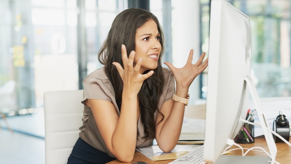 Pillar 3: The Diversification Mandate (Why One Income Stream is a Death Sentence)