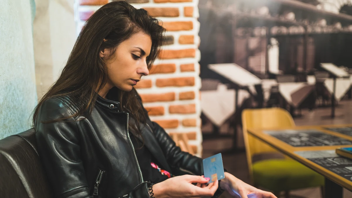 The Expertise Model: High-Ticket Services for a Niche Audience