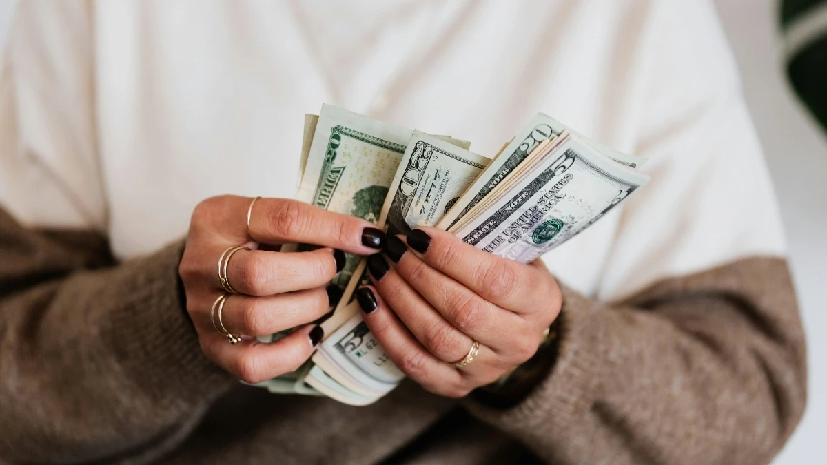 The New Way: Building Resilient Income (Money That Gets Stronger in a Crisis)