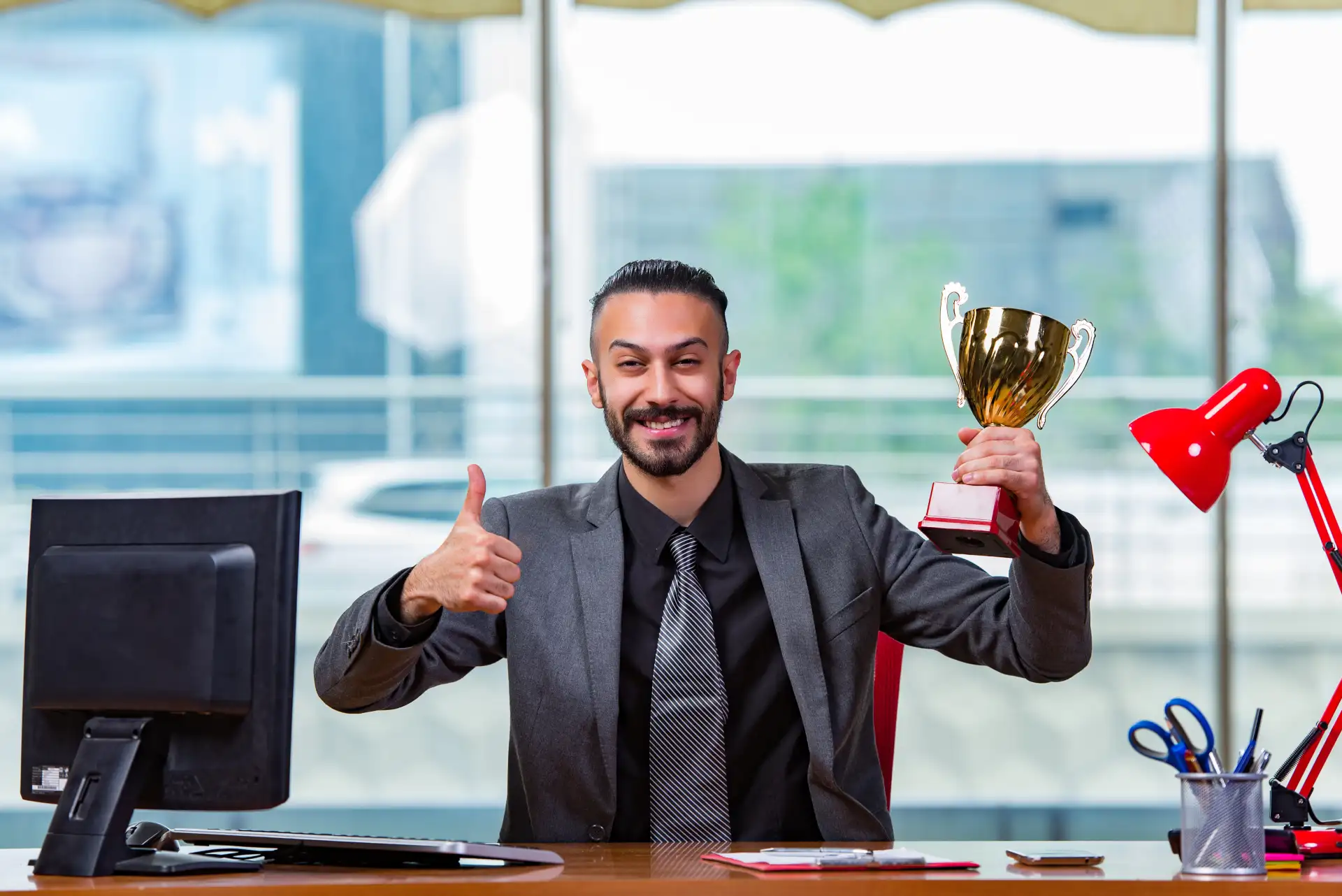 The Unfair Advantage of the Top 1% Elite (Just Copy This)