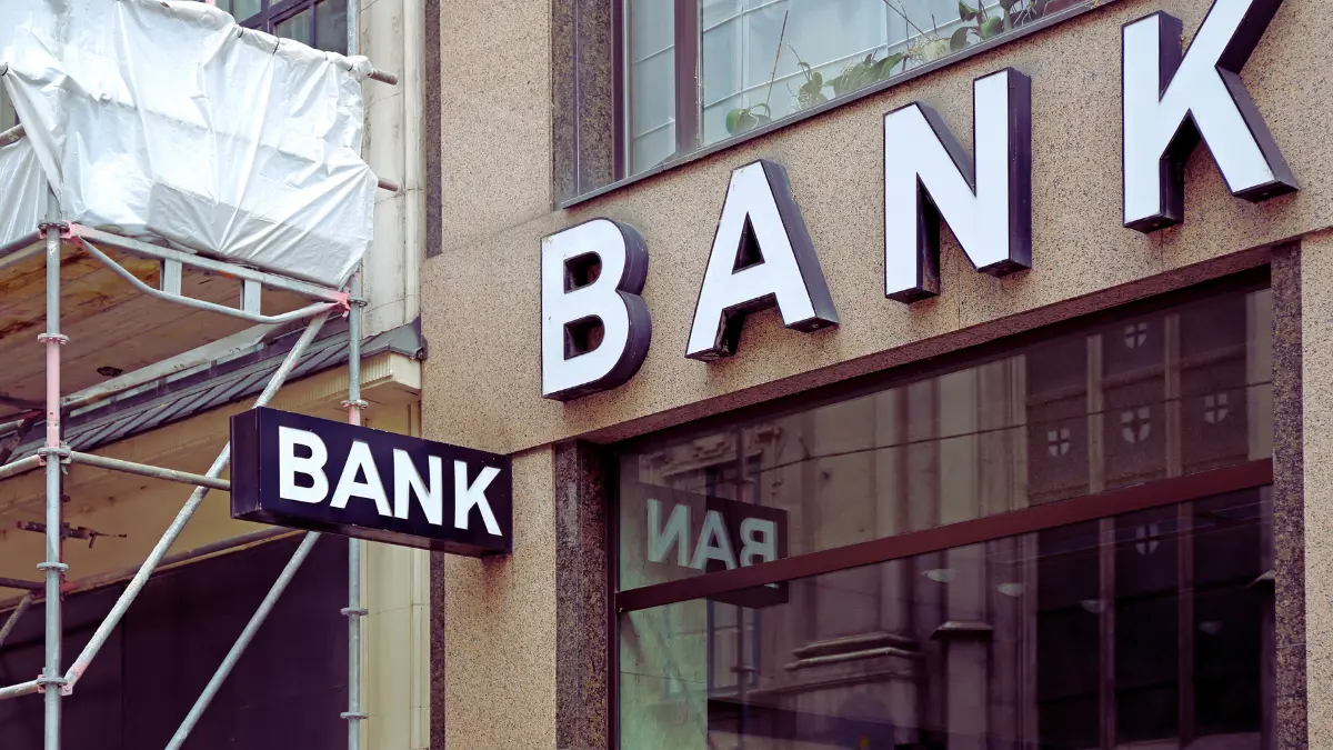 Why Traditional Banks Struggle