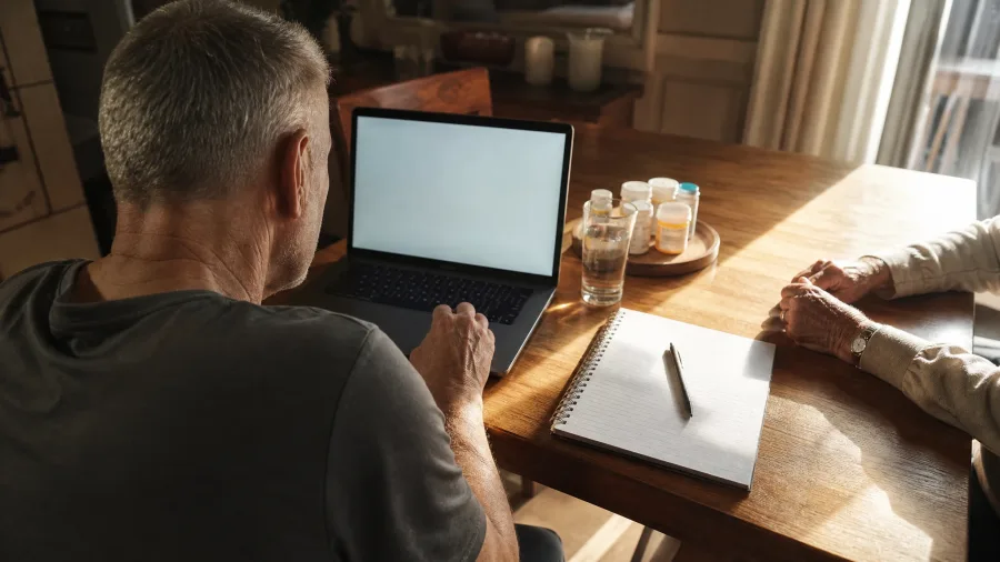 Caregiving cuts income before full retirement age