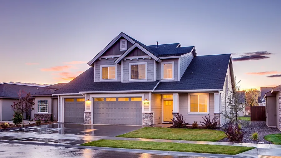 Failing to Downsize High-Overhead Property Before Mobility Declines
