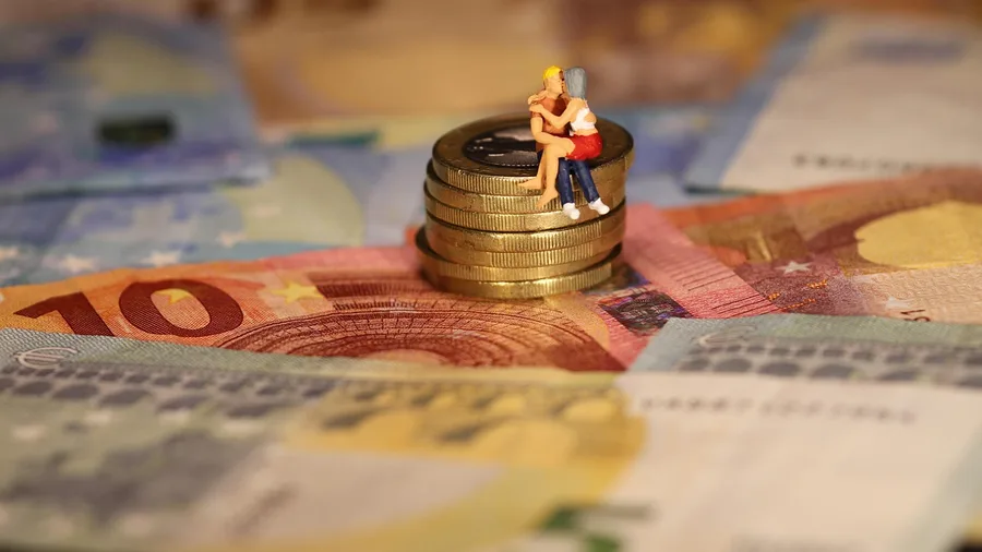 Navigating Complex New Financial Landscapes