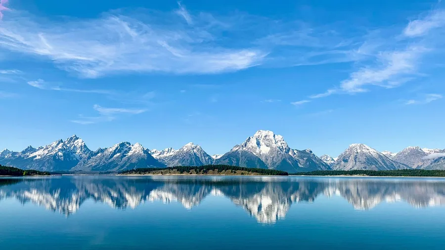 Wyoming: Low Taxes and Low Density
