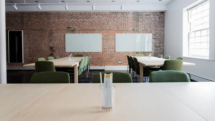 Workplace Friendships Evaporate Quickly Once Common Tasks Disappear