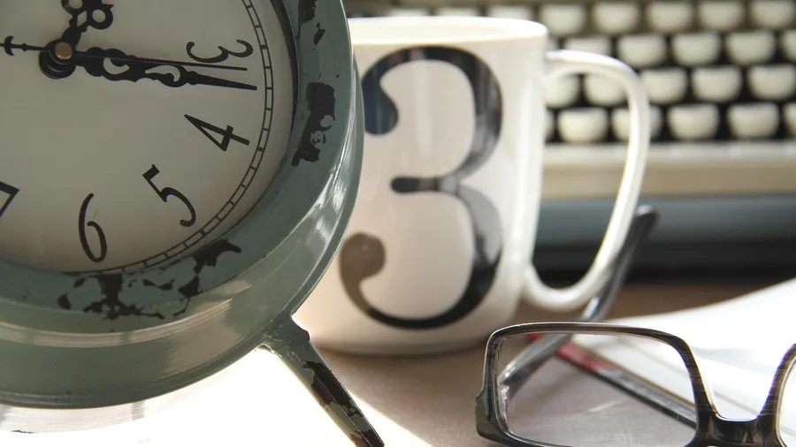 Sticking to a Rigid Work Schedule Causes Stress